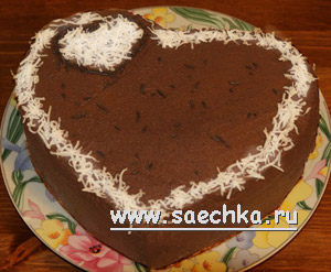 Торт "Сметанник" в виде сердца