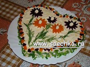 Салат "Сердечко" с цветочками